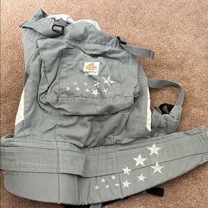 Ergobaby Carrier in Gray with Star Pattern